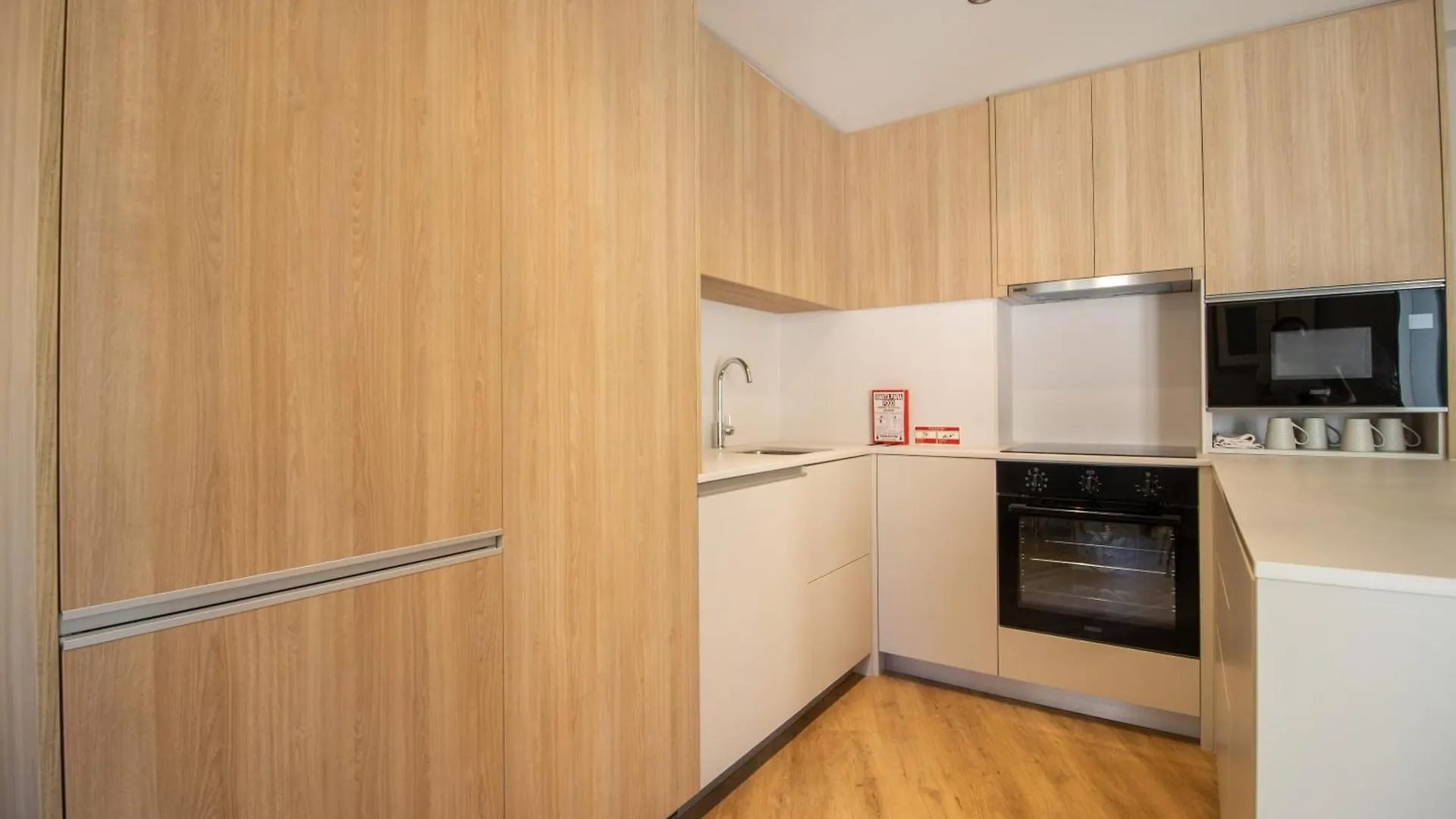 Reference Apartment T1 Lisboa
